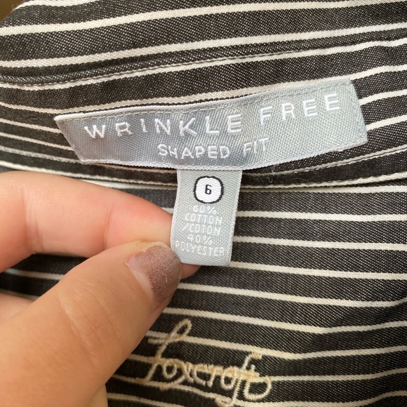 Fox croft Button down - Picture 3 of 4